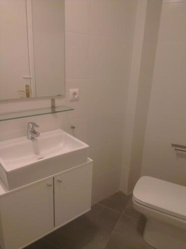 Apartaments La Riera Росас Экстерьер фото